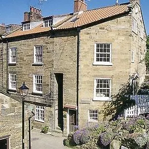 https://flagstaff-cottage.yorkshirehotels.net